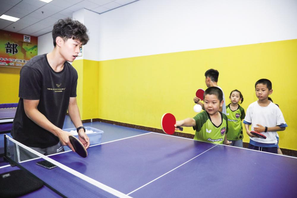 假训练体能, 师翩翩起舞, 聊城全民健