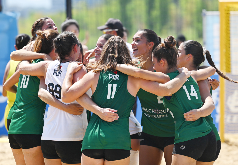 致意, 庞佳烨 致意, 庞佳烨