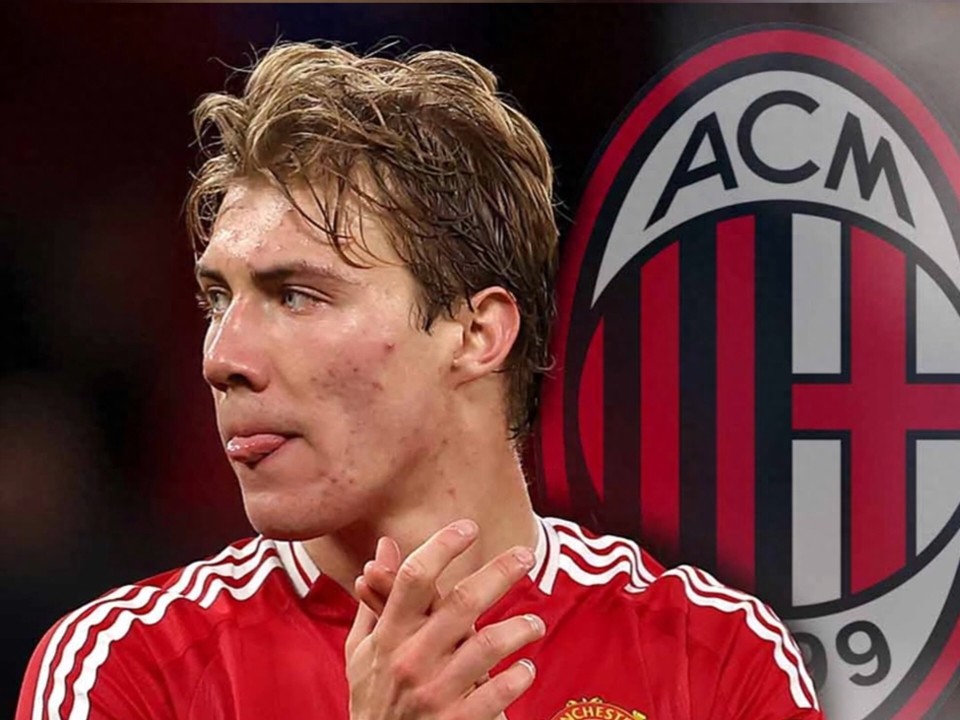 梦想, 甲加盟米兰, 经与霍伊伦