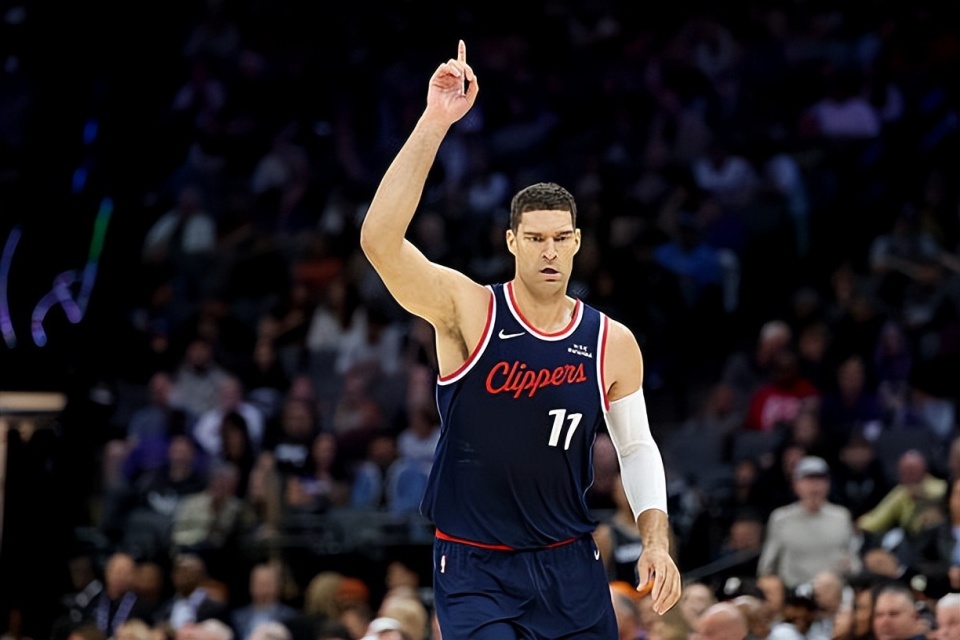 能够说明他, bt, 场均出场时